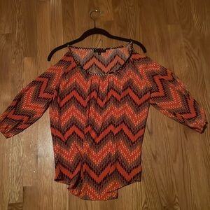 GLAM orange black geometric print cold shoulder top, Sz M